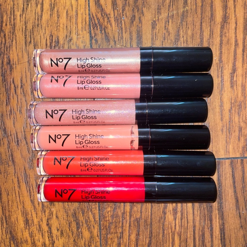 No7 High Shine Lipgloss